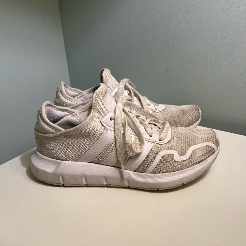 Adidas Swift Run X Shoes
